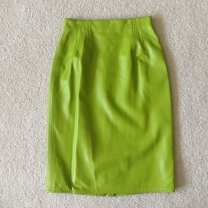Vakko Skirt